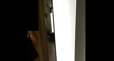 nguyễn cẩm lee sex Hoa dit con dau hồng